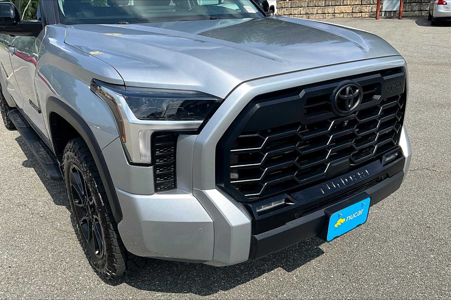 2024 Toyota Tundra Limited - Photo 33