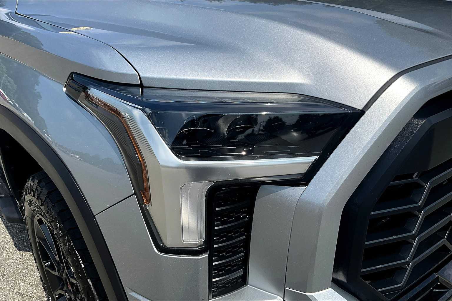 2024 Toyota Tundra Limited - Photo 34