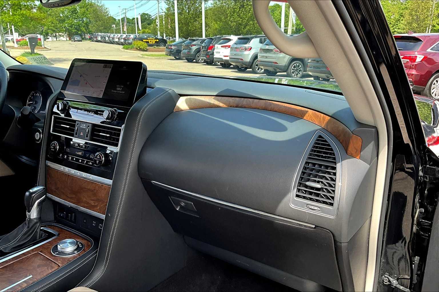 2023 Nissan Armada SL - Photo 13
