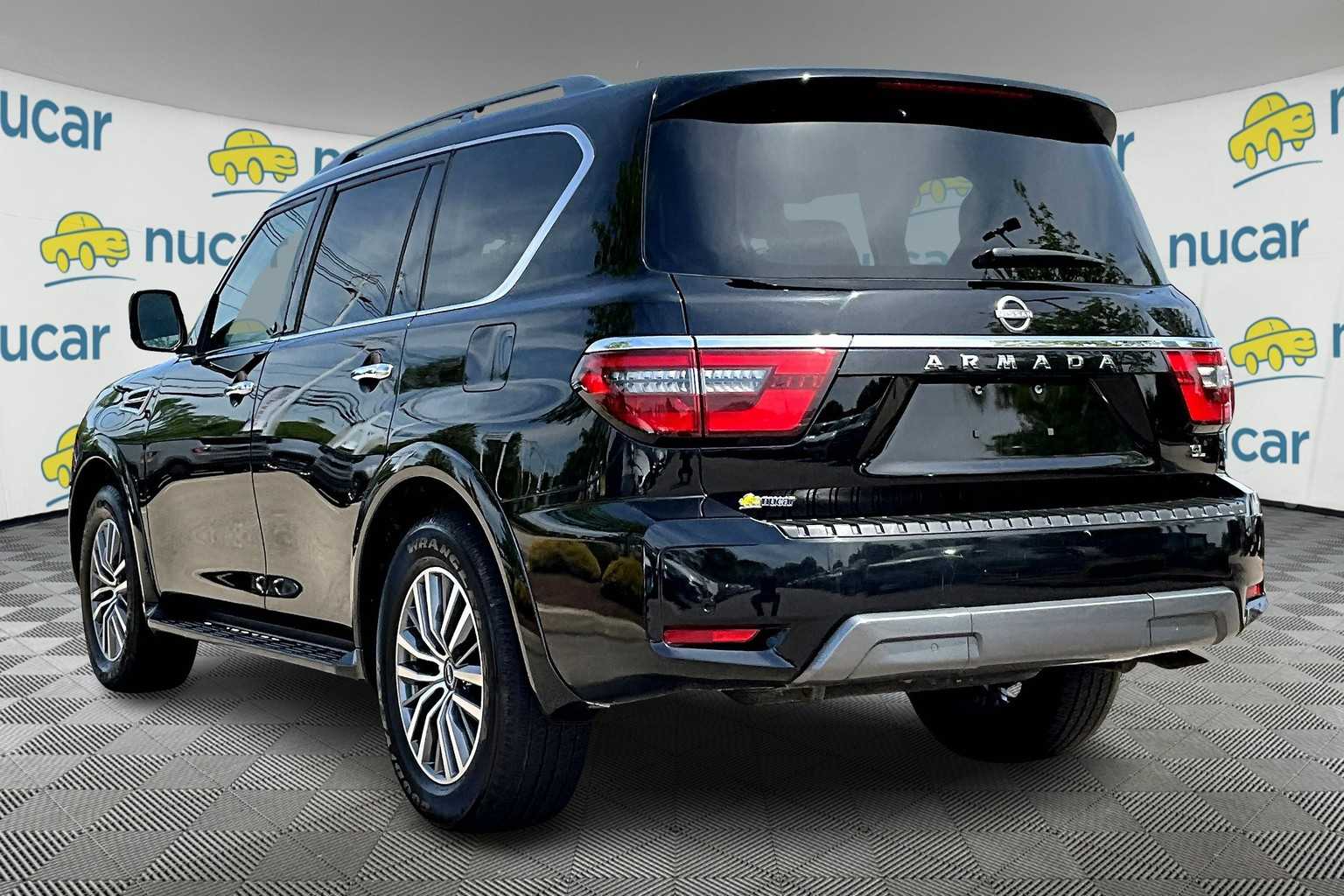 2023 Nissan Armada SL - Photo 4