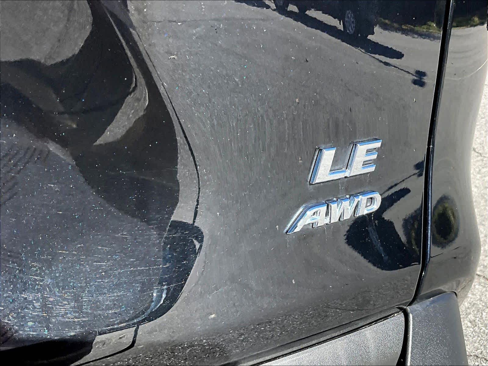 2024 Toyota RAV4 LE - Photo 29