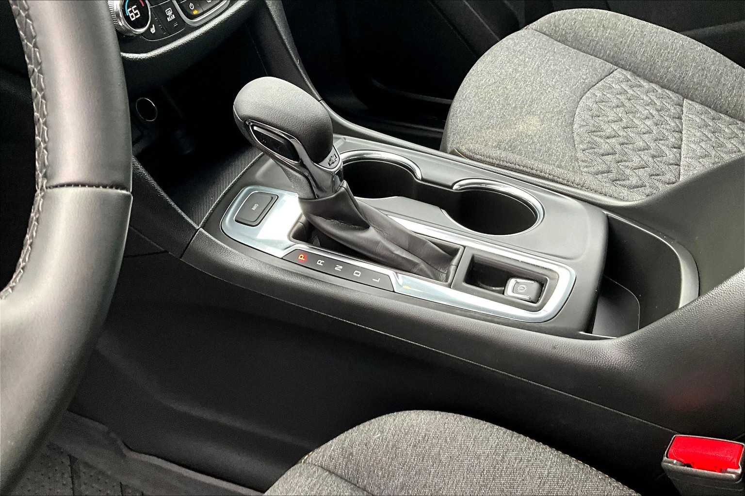 2023 Chevrolet Equinox LT - Photo 19