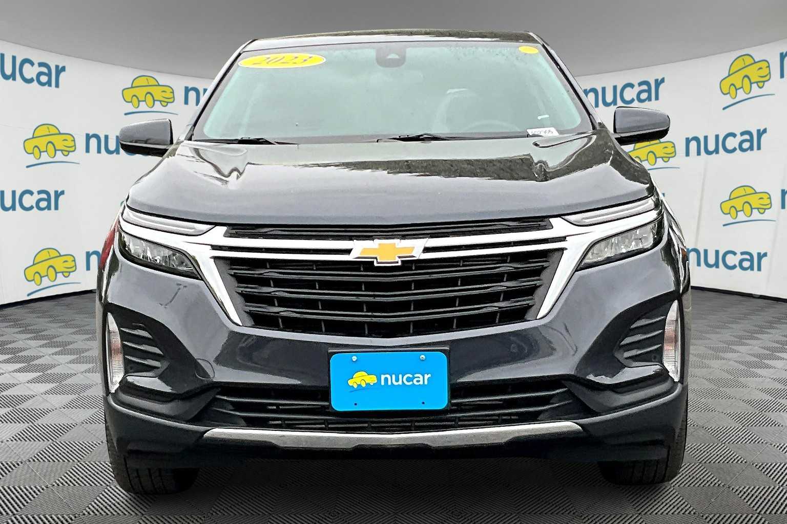 2023 Chevrolet Equinox LT - Photo 2