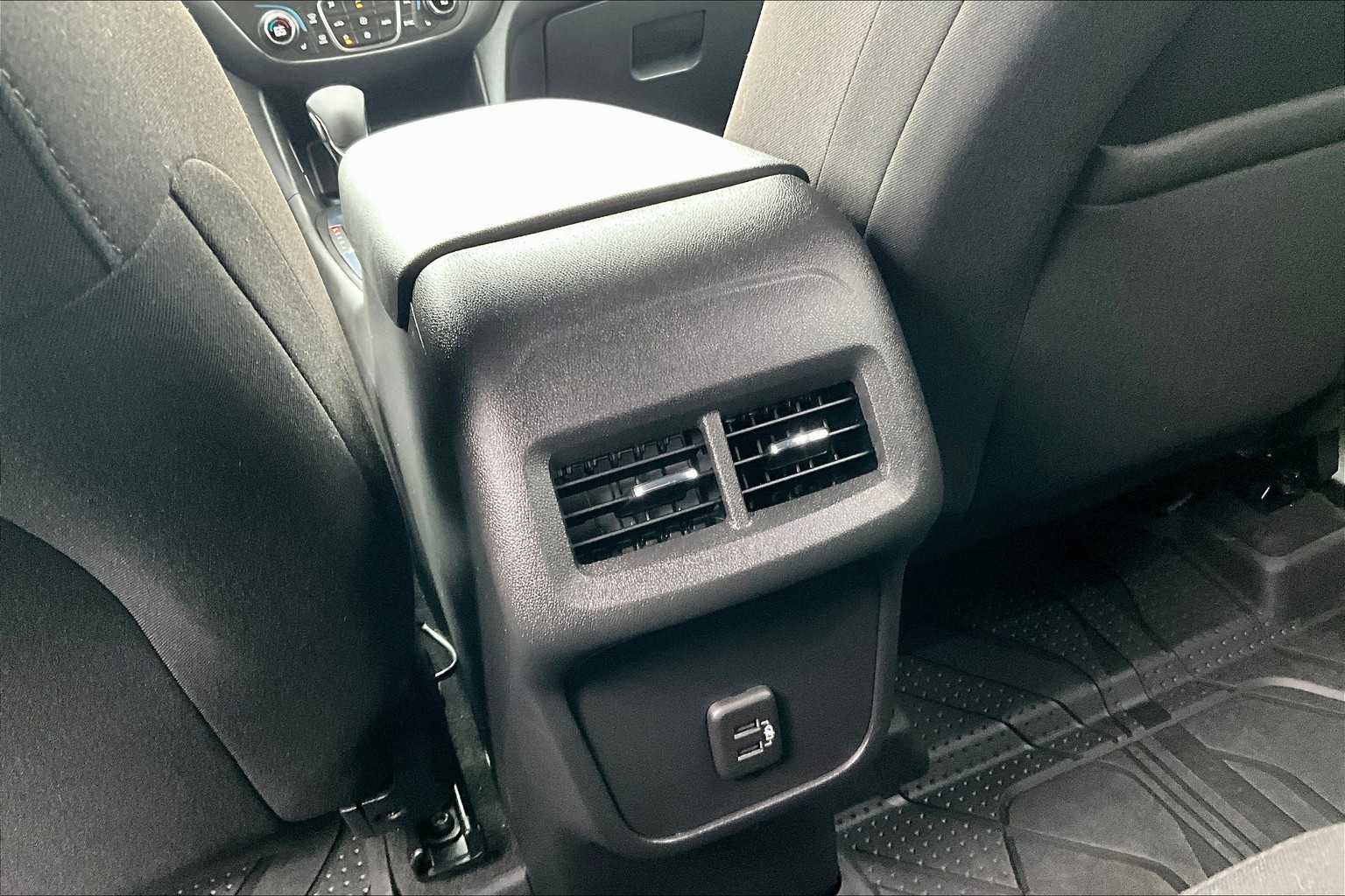 2023 Chevrolet Equinox LT - Photo 26