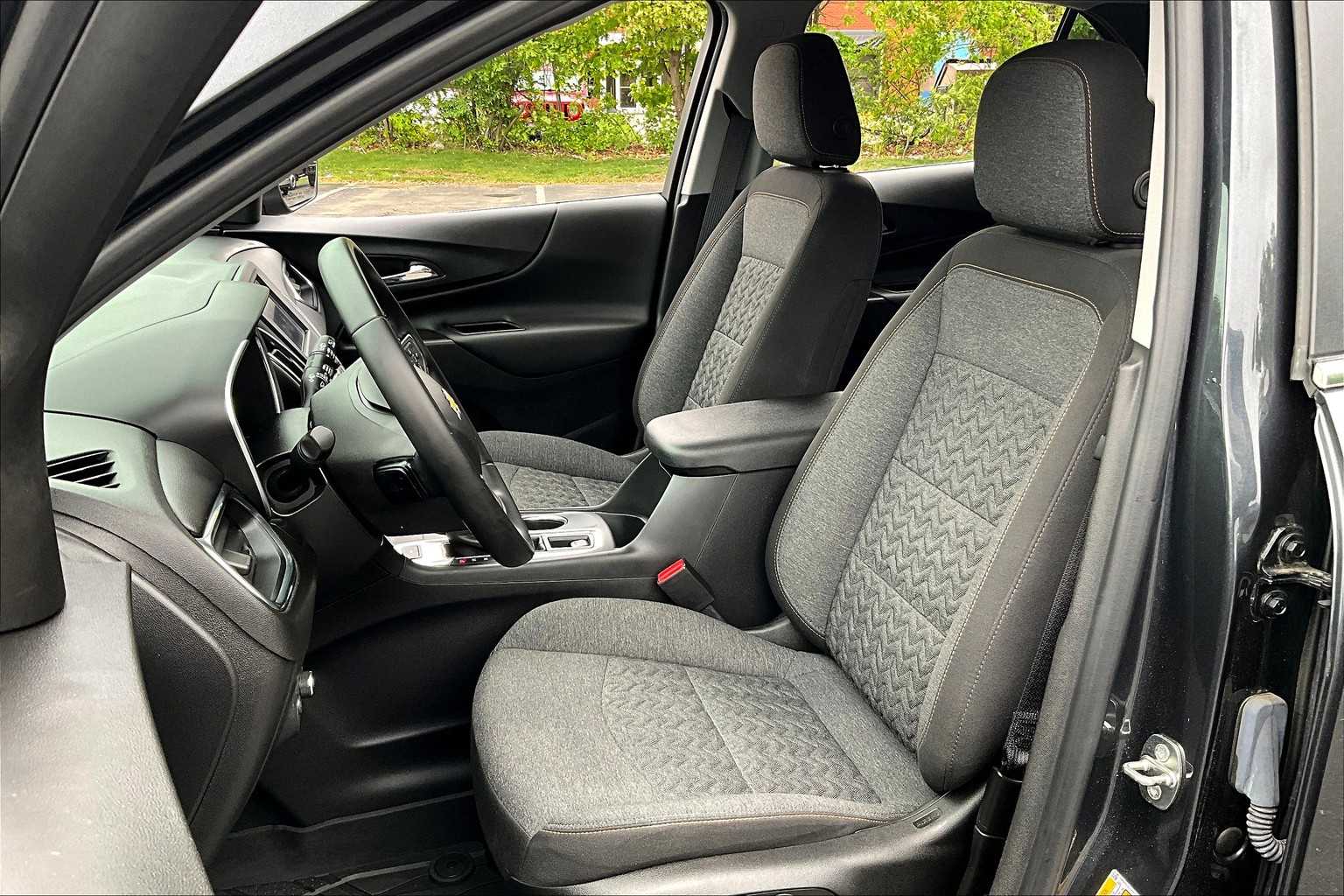 2023 Chevrolet Equinox LT - Photo 10