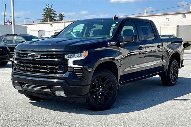 2023 Chevrolet Silverado 1500 RST - Photo 2