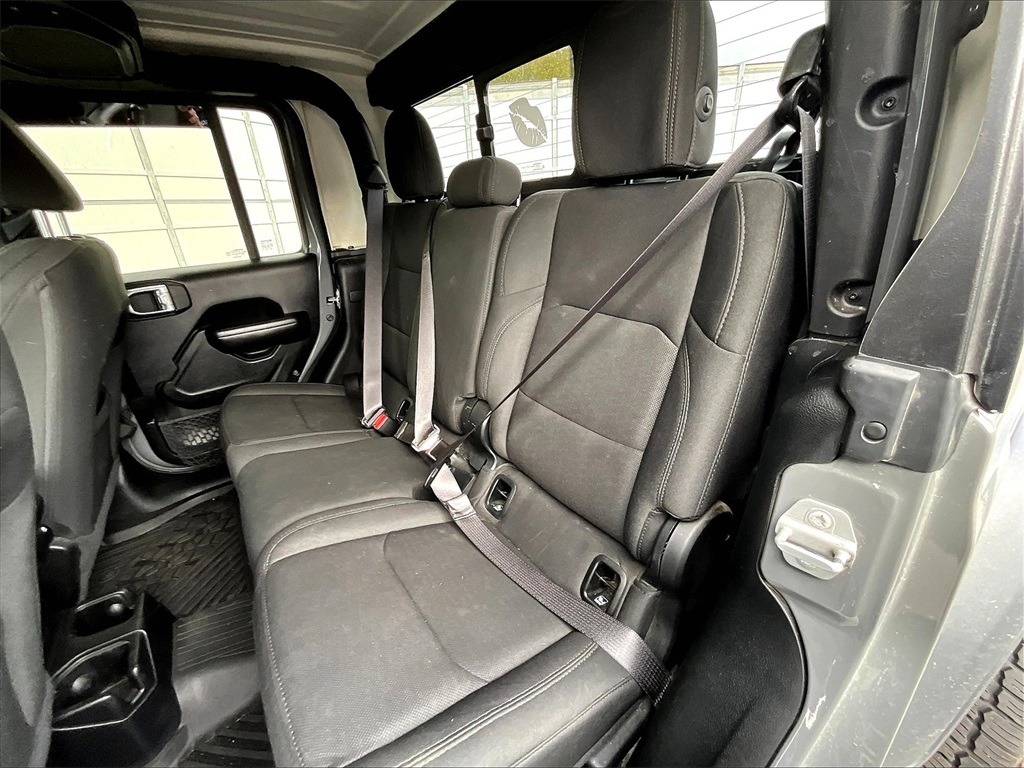 2020 Jeep Gladiator Sport - Photo 15