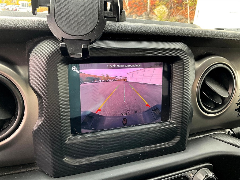 2020 Jeep Gladiator Sport - Photo 19