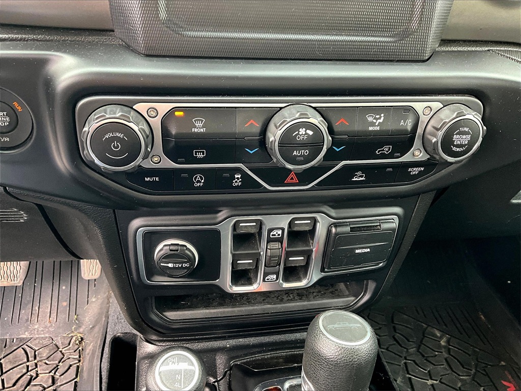 2020 Jeep Gladiator Sport - Photo 25