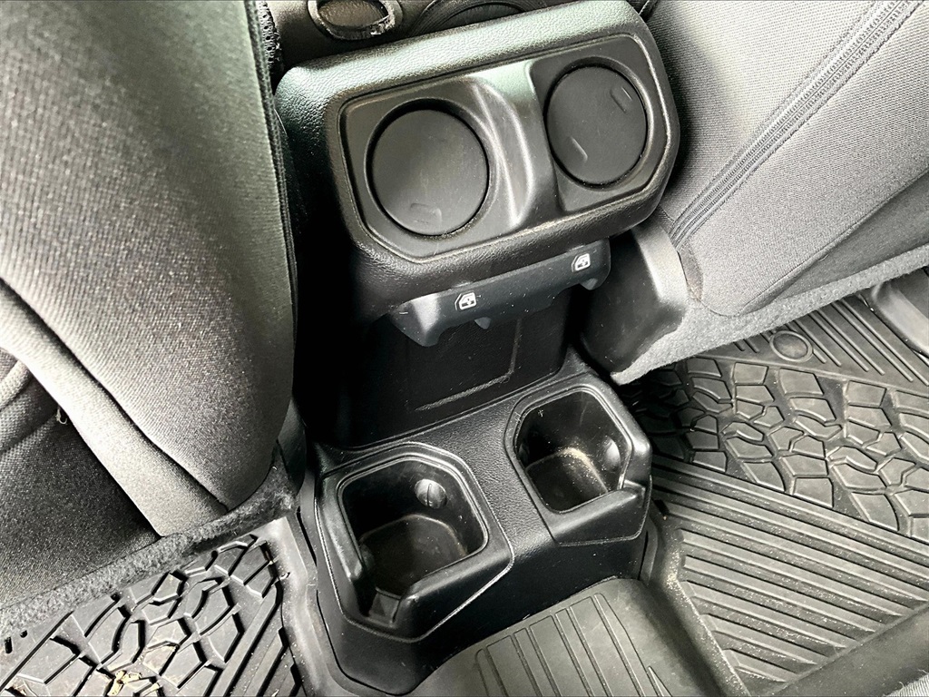 2020 Jeep Gladiator Sport - Photo 27