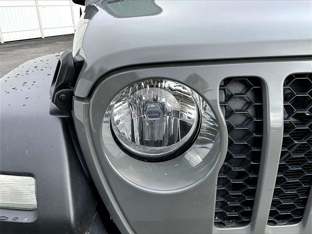 2020 Jeep Gladiator Sport - Photo 30