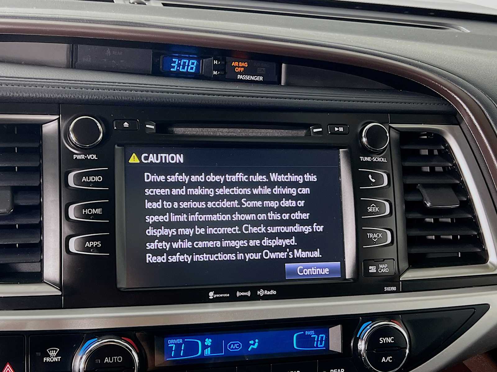 2019 Toyota Highlander XLE - Photo 13
