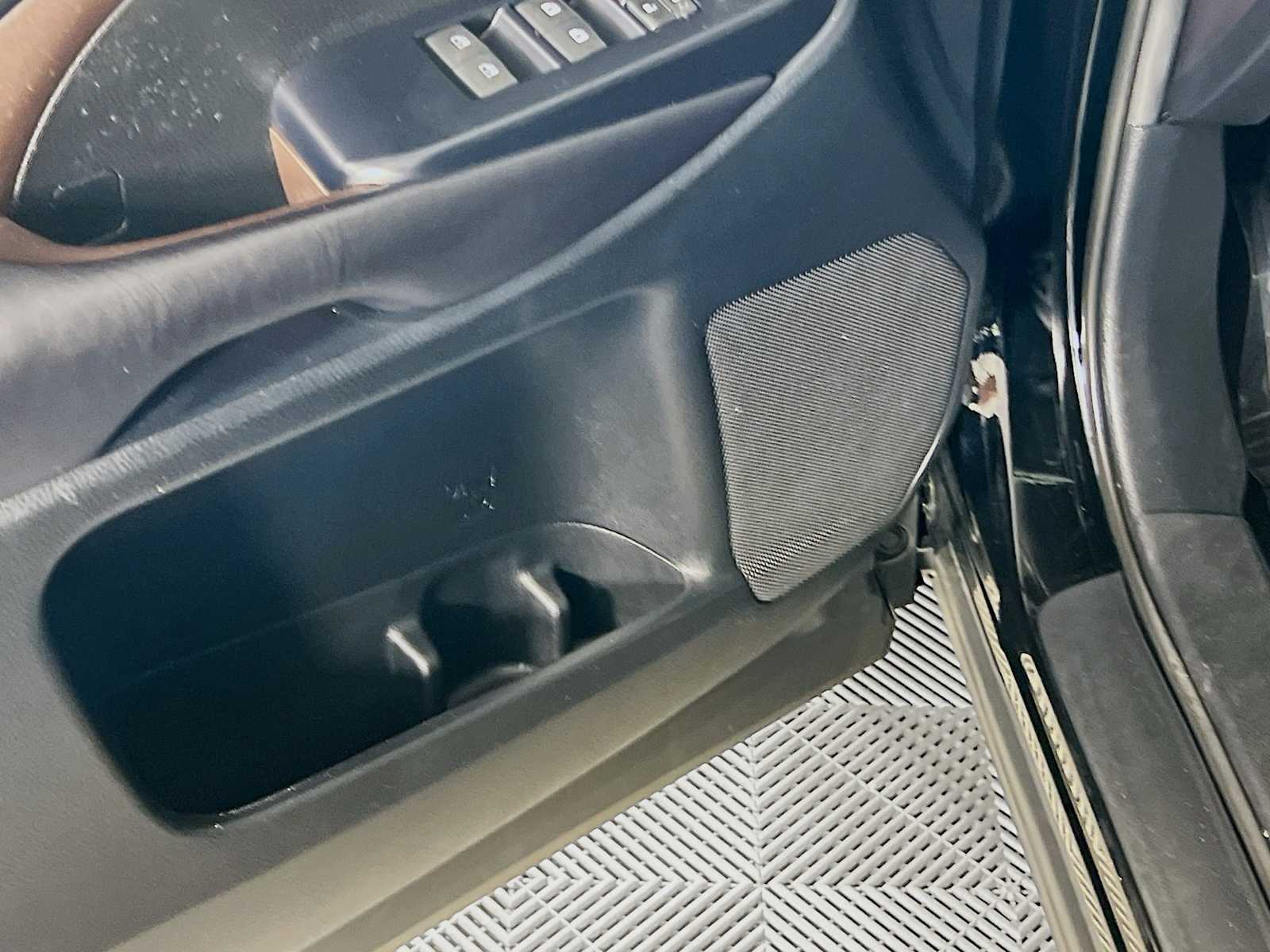 2019 Toyota Highlander XLE - Photo 17