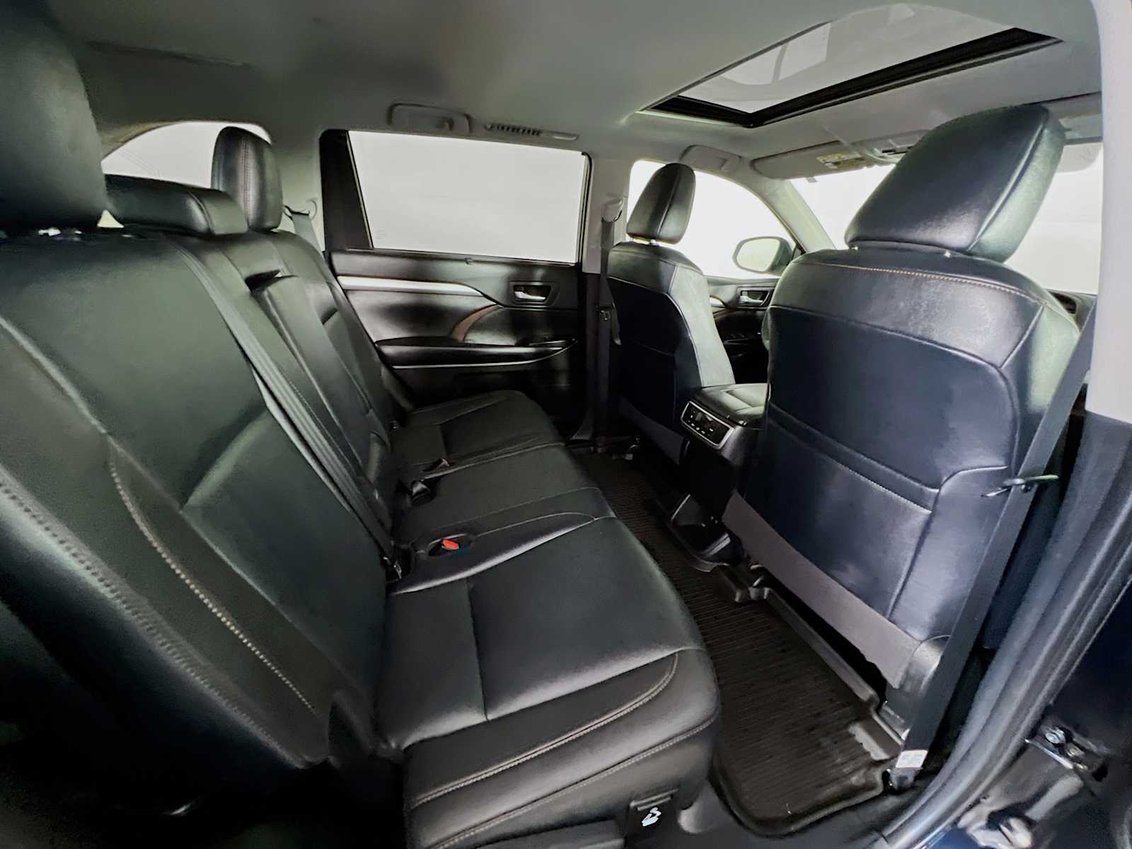 2019 Toyota Highlander XLE - Photo 26