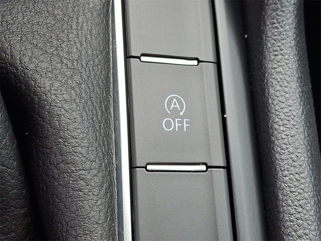 2022 Volkswagen Taos 1.5T S - Photo 24