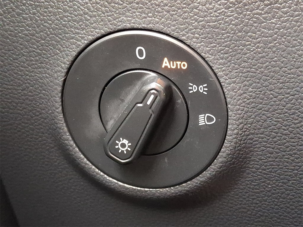 2022 Volkswagen Taos 1.5T S - Photo 25