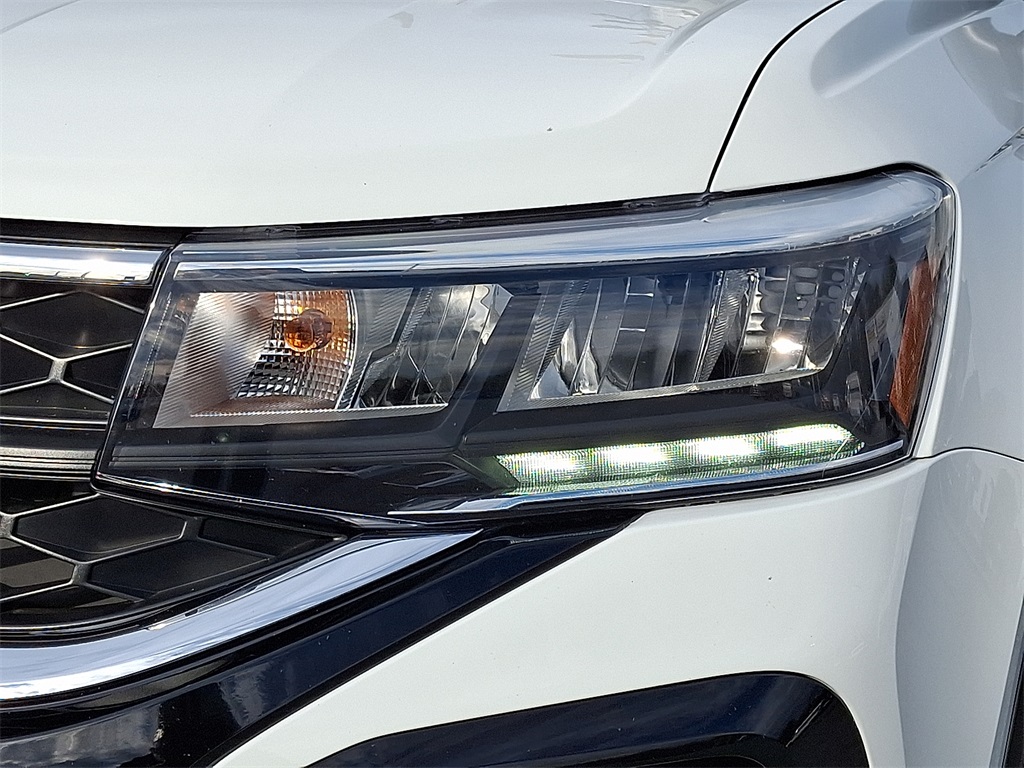 2022 Volkswagen Taos 1.5T S - Photo 10