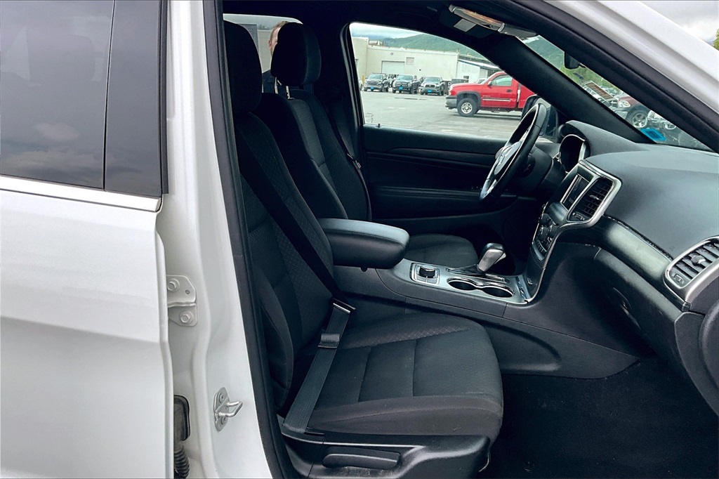 2020 Jeep Grand Cherokee Laredo E - Photo 11