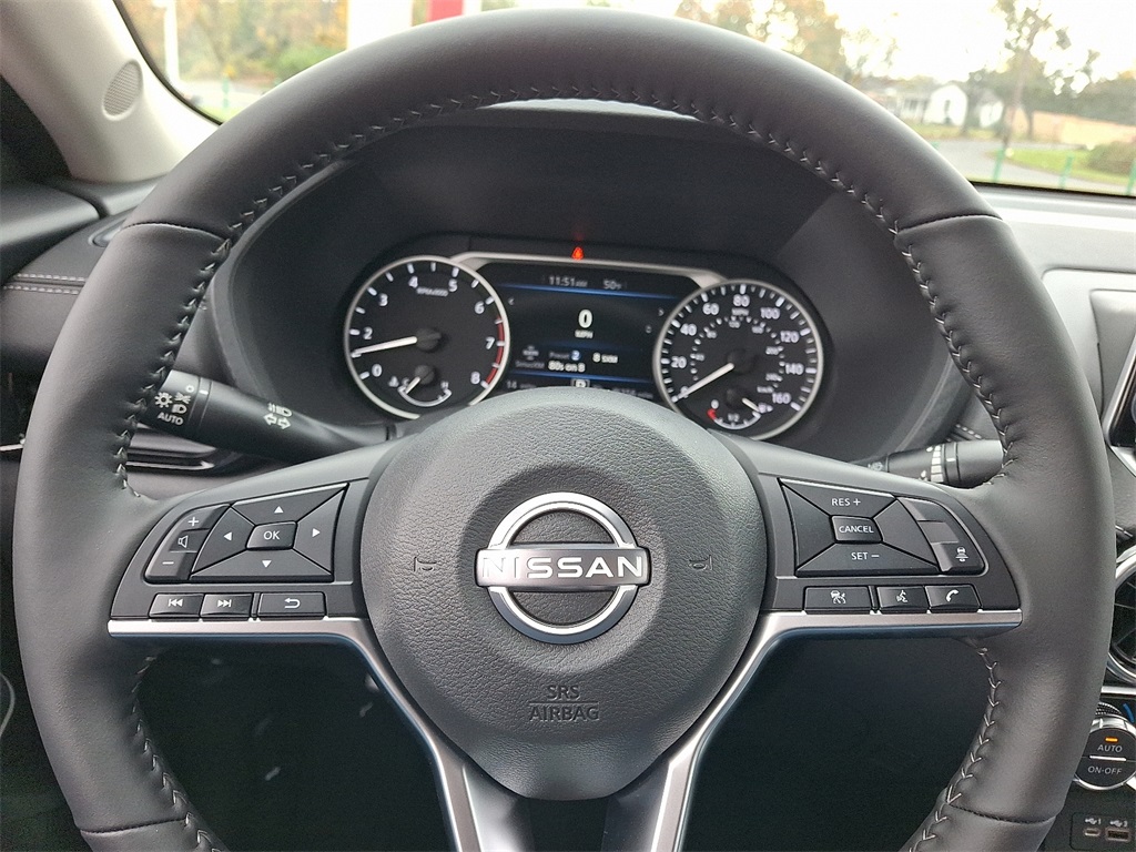 2025 Nissan Sentra SV - Photo 14