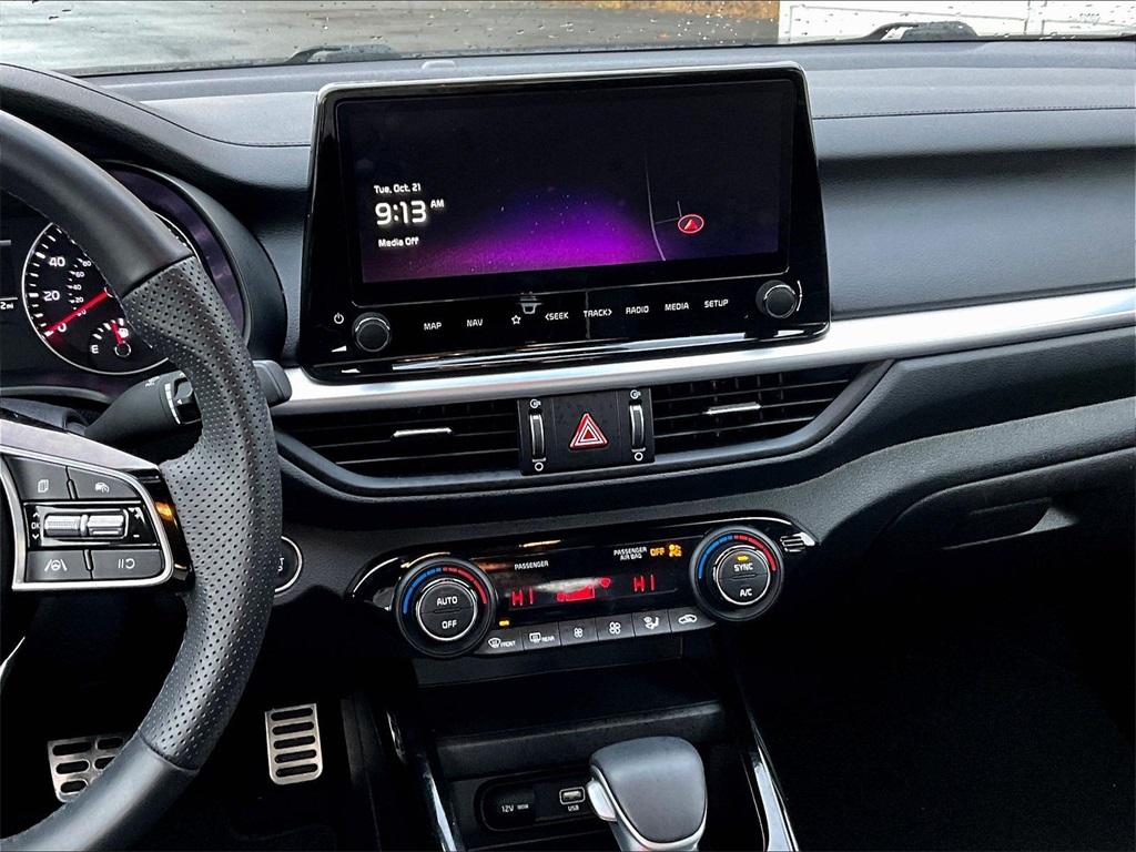 2023 Kia Forte GT-Line - Photo 18