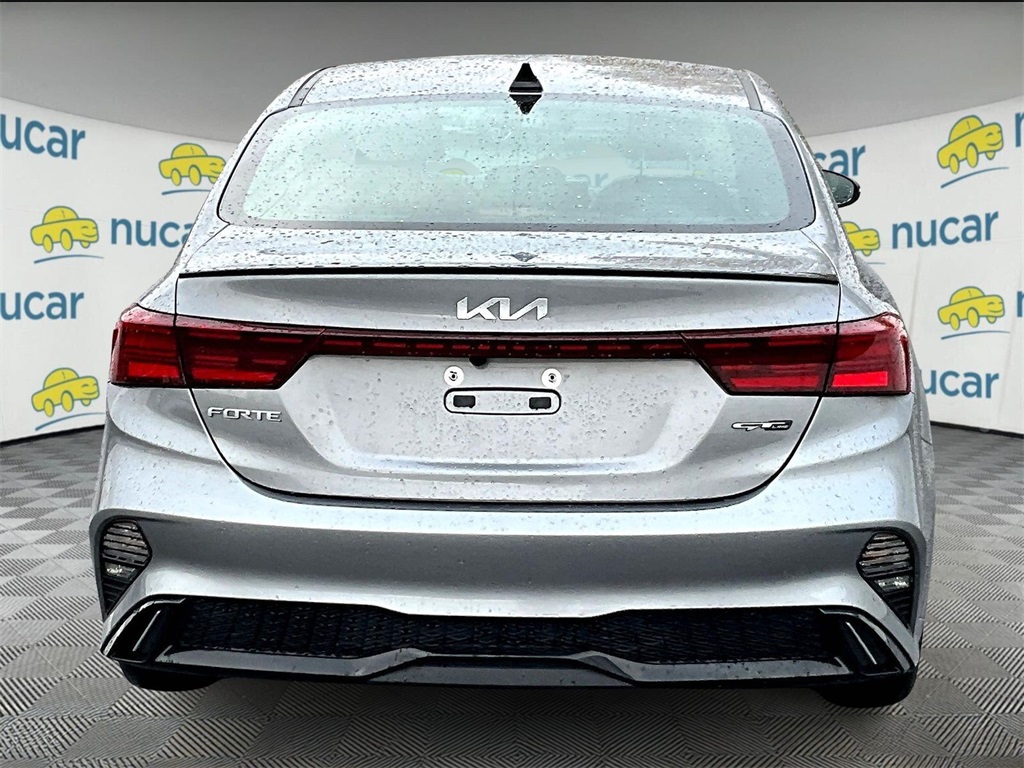 2023 Kia Forte GT-Line - Photo 5