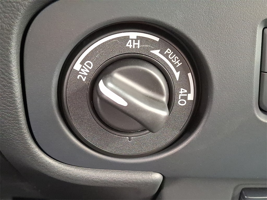 2026 Nissan Frontier PRO-4X - Photo 15