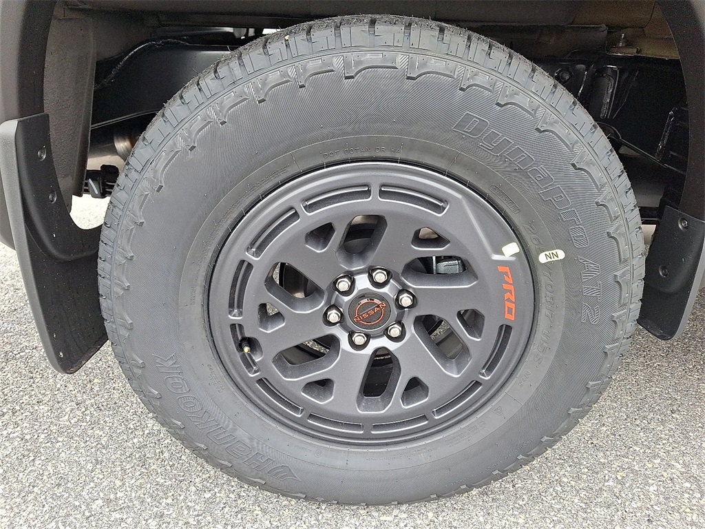 2026 Nissan Frontier PRO-4X - Photo 5