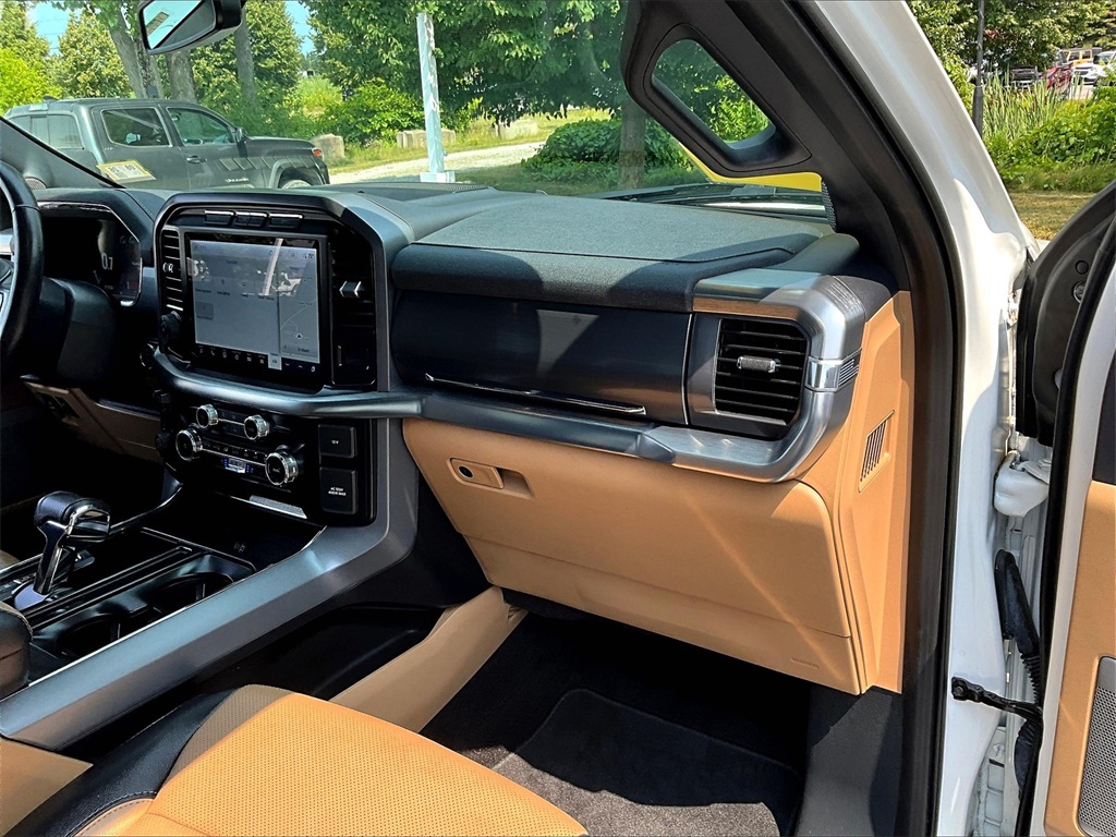2023 Ford F-150 Lariat - Photo 13