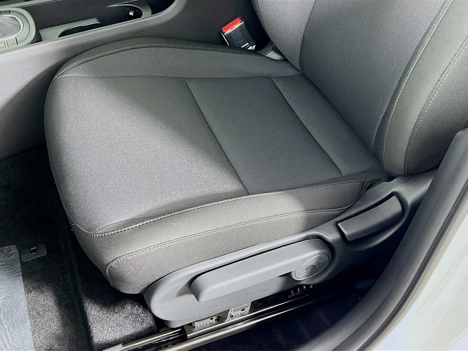 2026 Hyundai Kona SEL Sport - Photo 17