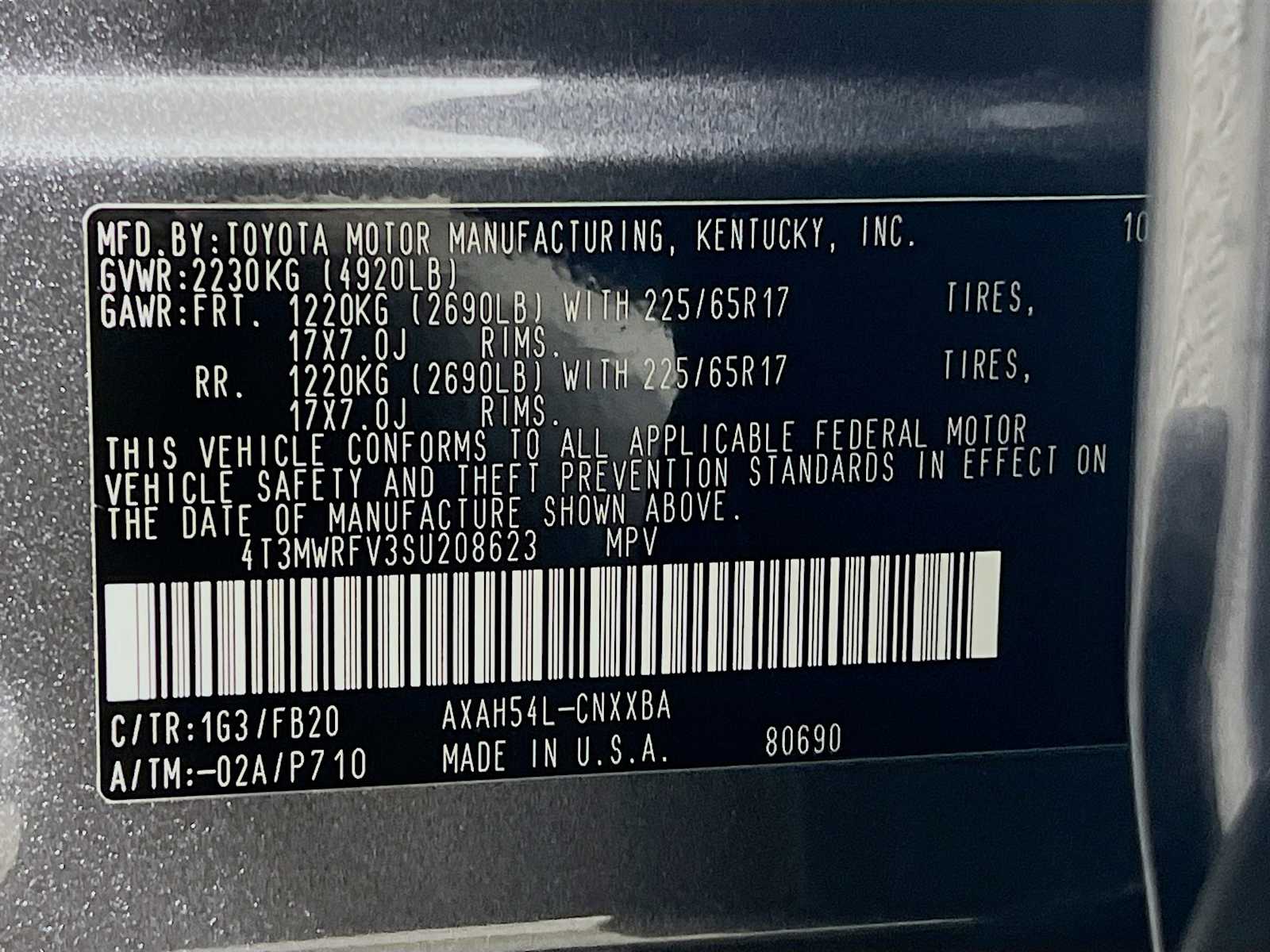 2025 Toyota RAV4 Hybrid LE - Photo 20