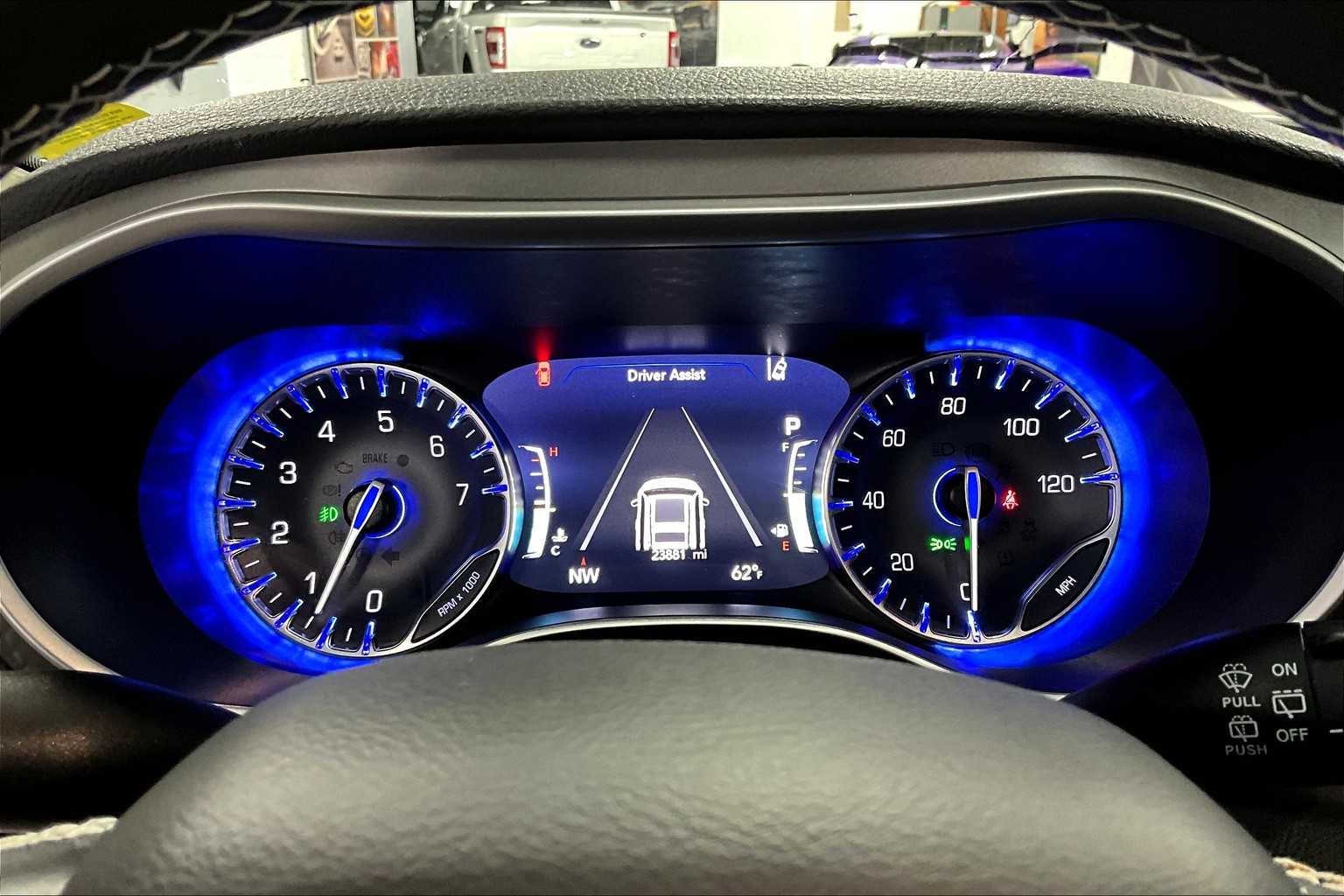 2022 Chrysler Pacifica Touring L - Photo 25