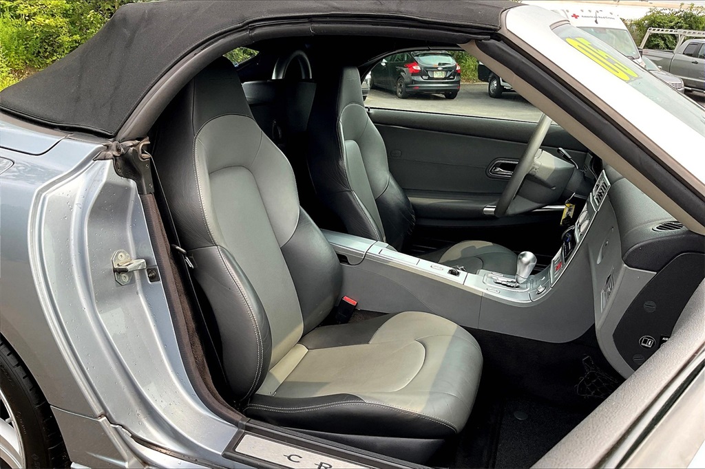 2005 Chrysler Crossfire Limited - Photo 11