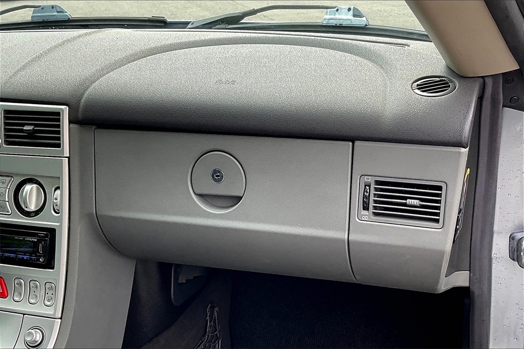 2005 Chrysler Crossfire Limited - Photo 12