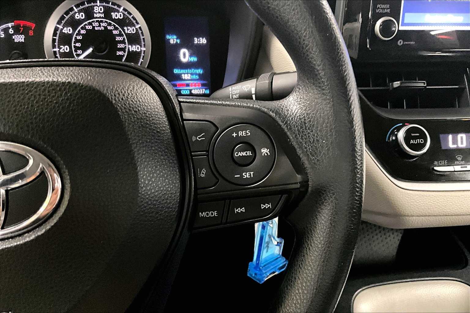 2022 Toyota Corolla LE - Photo 23