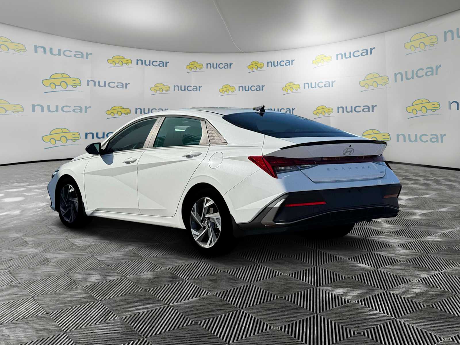 2025 Hyundai Elantra Hybrid SEL Sport - Photo 6