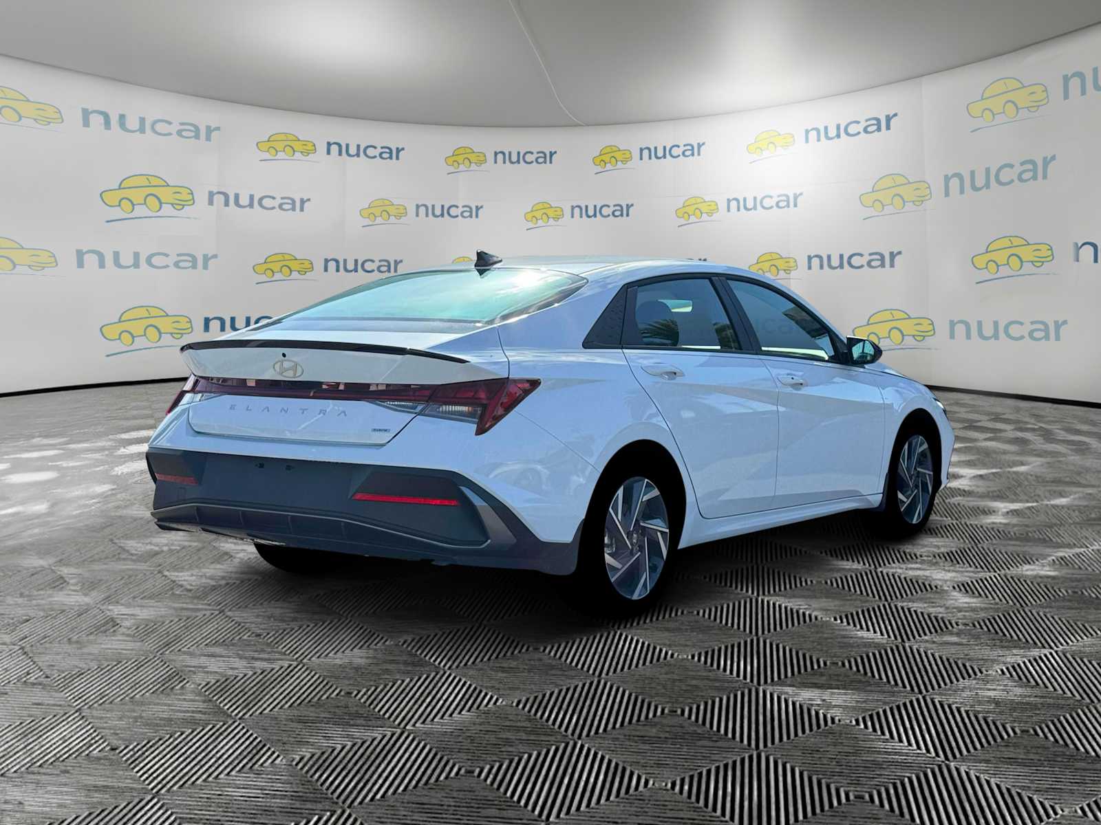 2025 Hyundai Elantra Hybrid SEL Sport - Photo 8