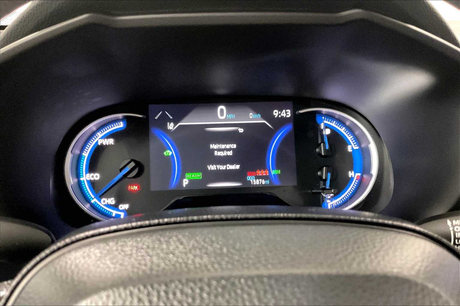 2024 Toyota RAV4 Hybrid XLE - Photo 24