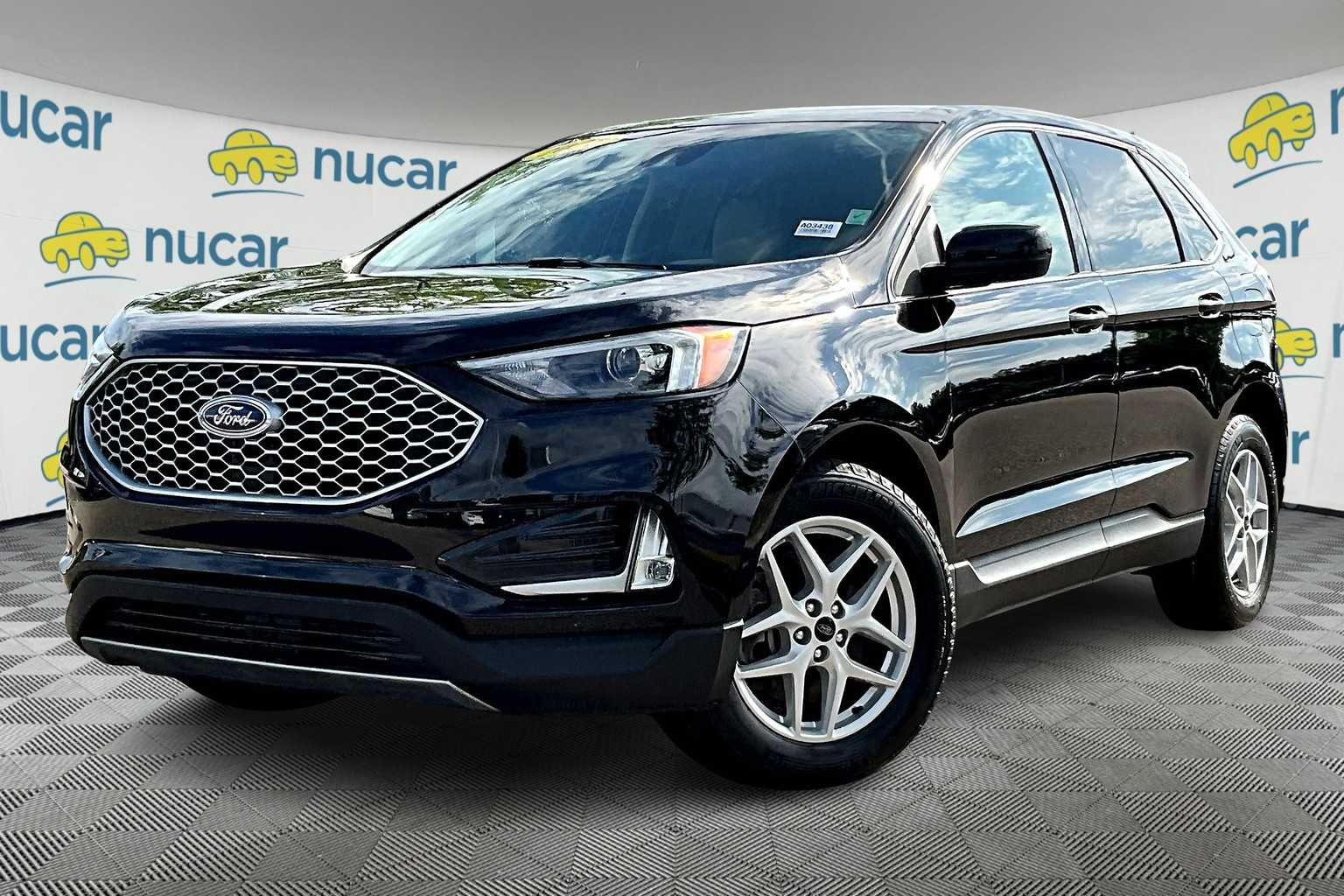 2023 Ford Edge SEL - Photo 2