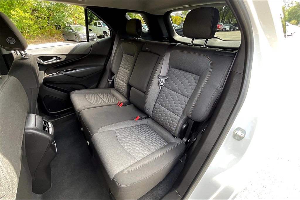 2020 Chevrolet Equinox LT - Photo 25