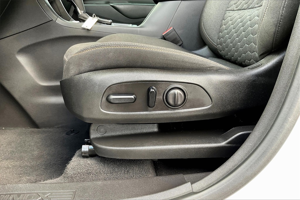 2020 Chevrolet Equinox LT - Photo 27