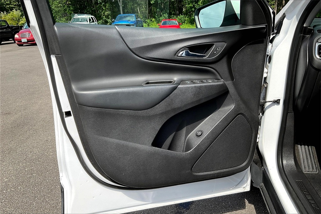 2020 Chevrolet Equinox LT - Photo 9