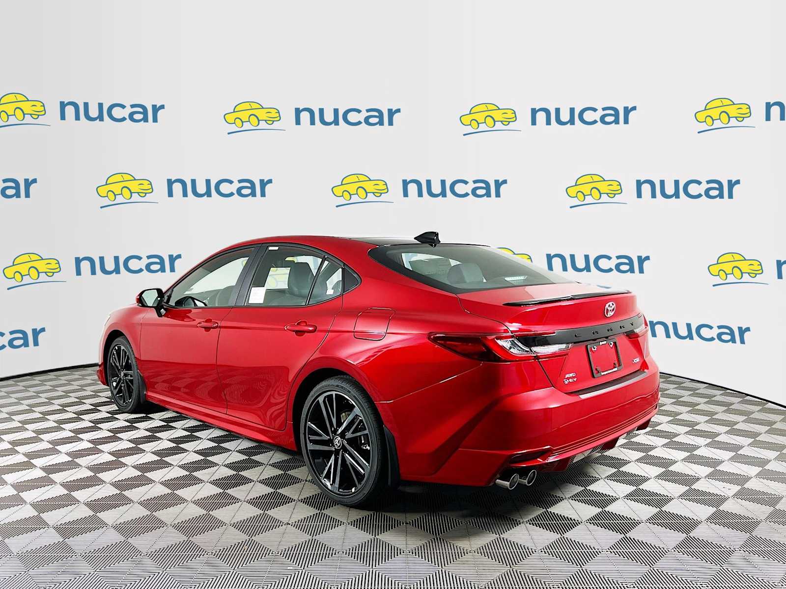 2025 Toyota Camry XSE - Photo 4