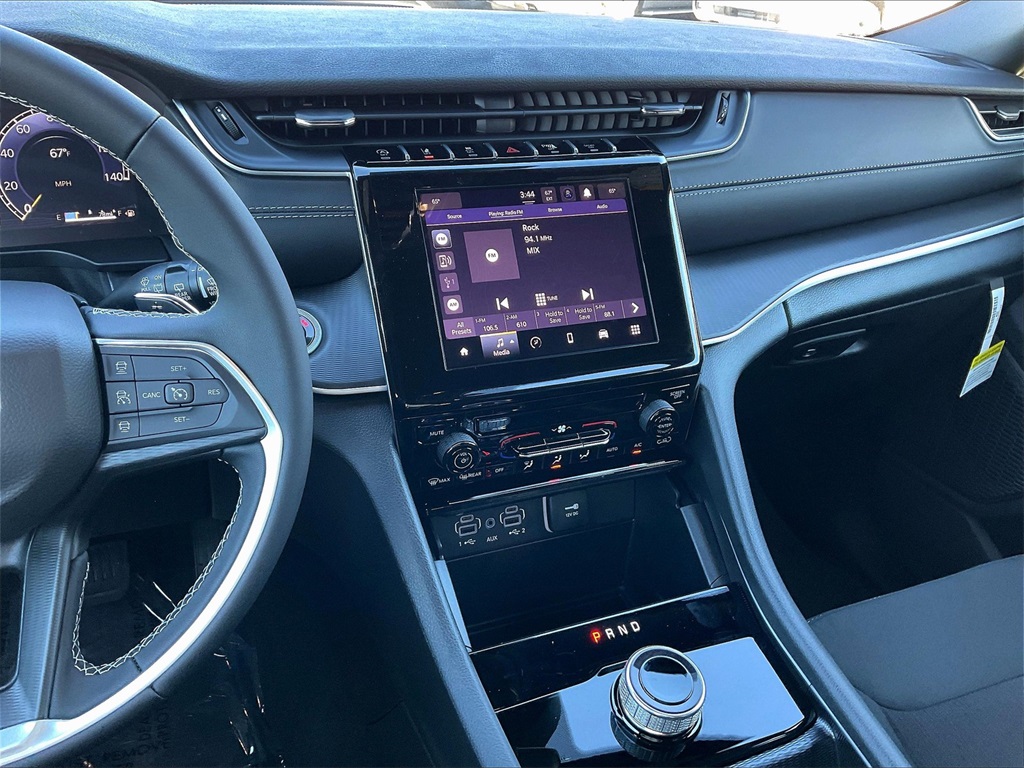 2025 Jeep Grand Cherokee L Laredo - Photo 13