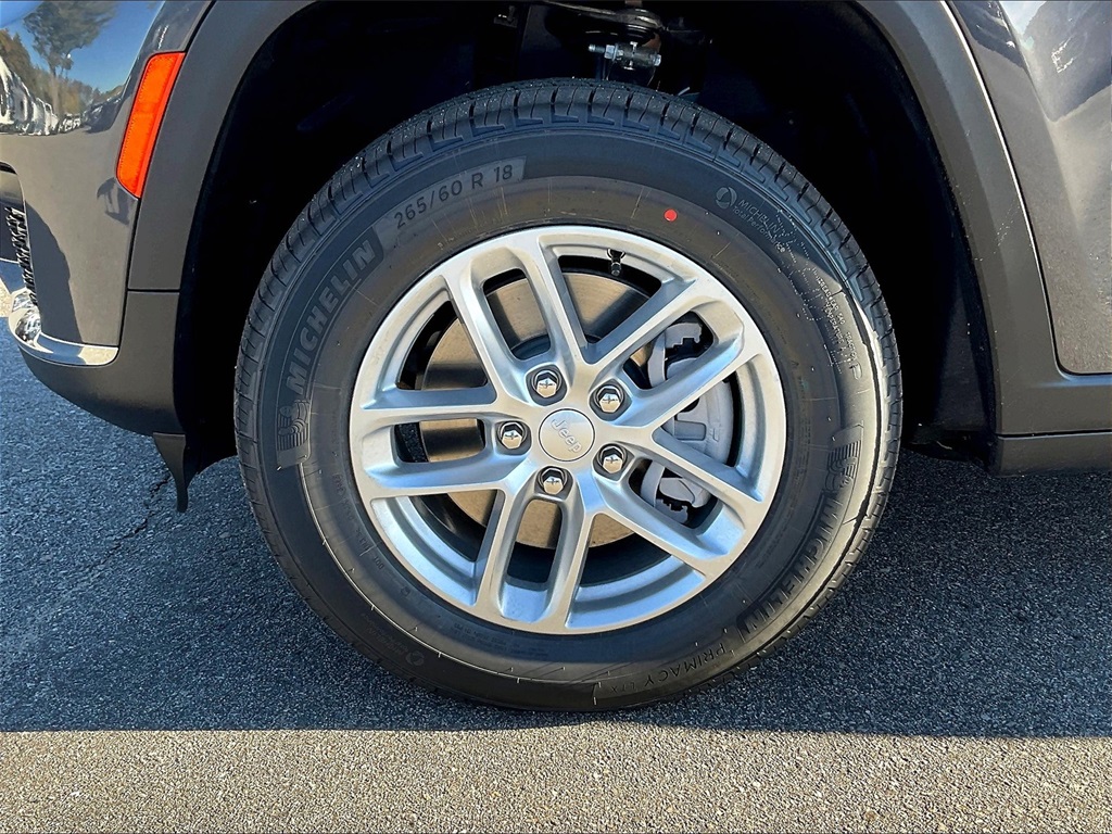 2025 Jeep Grand Cherokee L Laredo - Photo 8