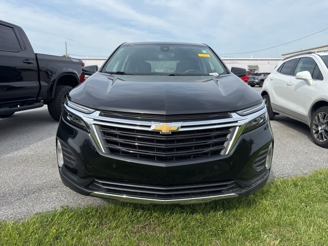 2022 Chevrolet Equinox LT - Photo 2