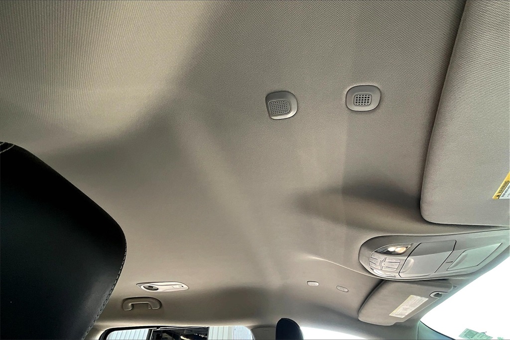 2023 Chrysler Pacifica Touring L - Photo 23