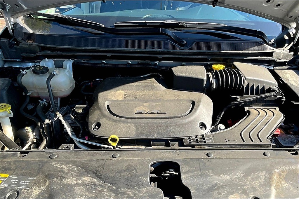 2023 Chrysler Pacifica Touring L - Photo 31