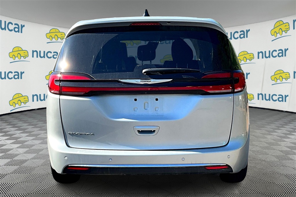 2023 Chrysler Pacifica Touring L - Photo 5