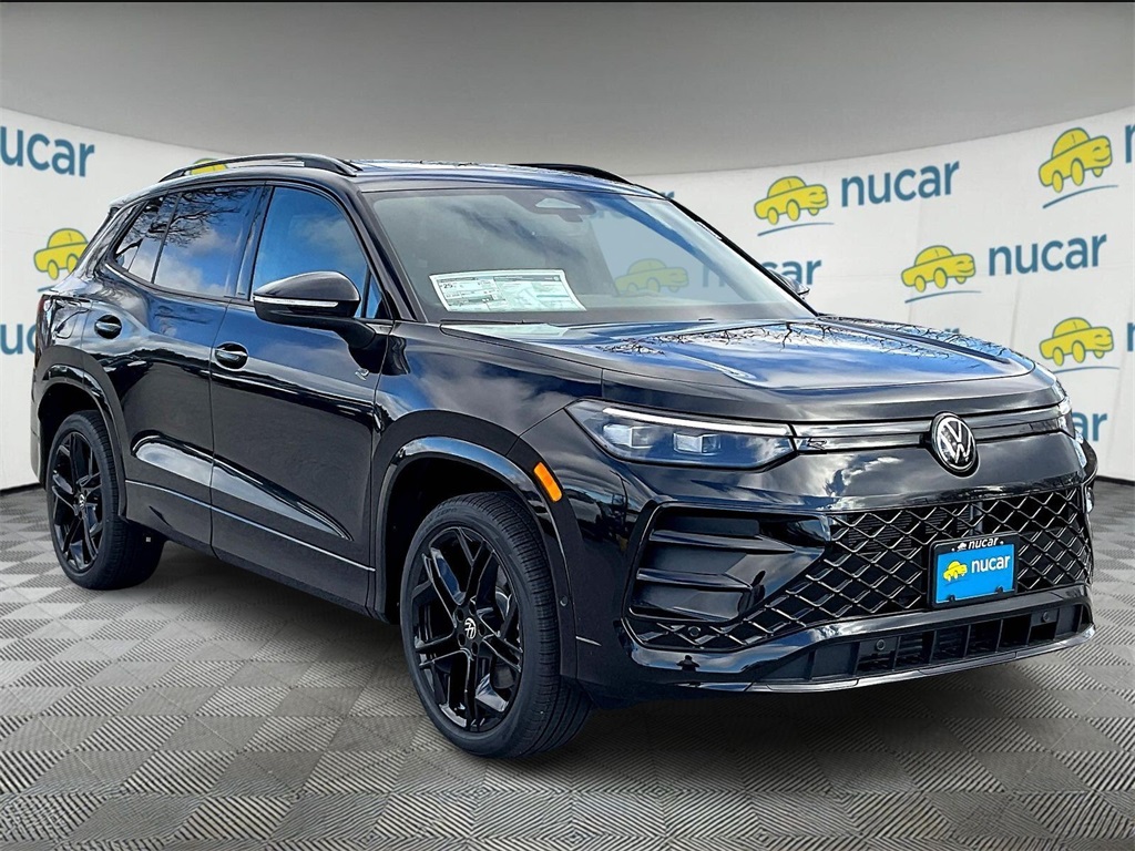 2026 Volkswagen Tiguan 2.0T SE R-Line Black