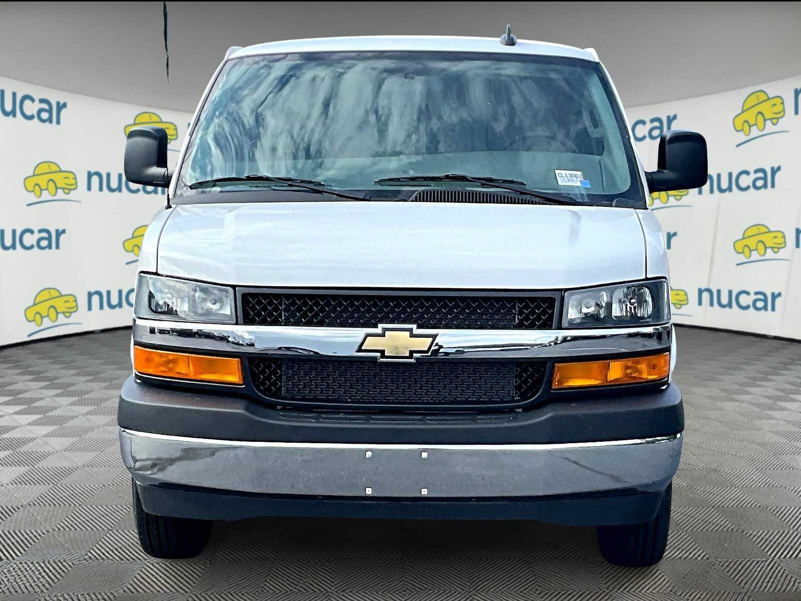 2025 Chevrolet Express  - Photo 6